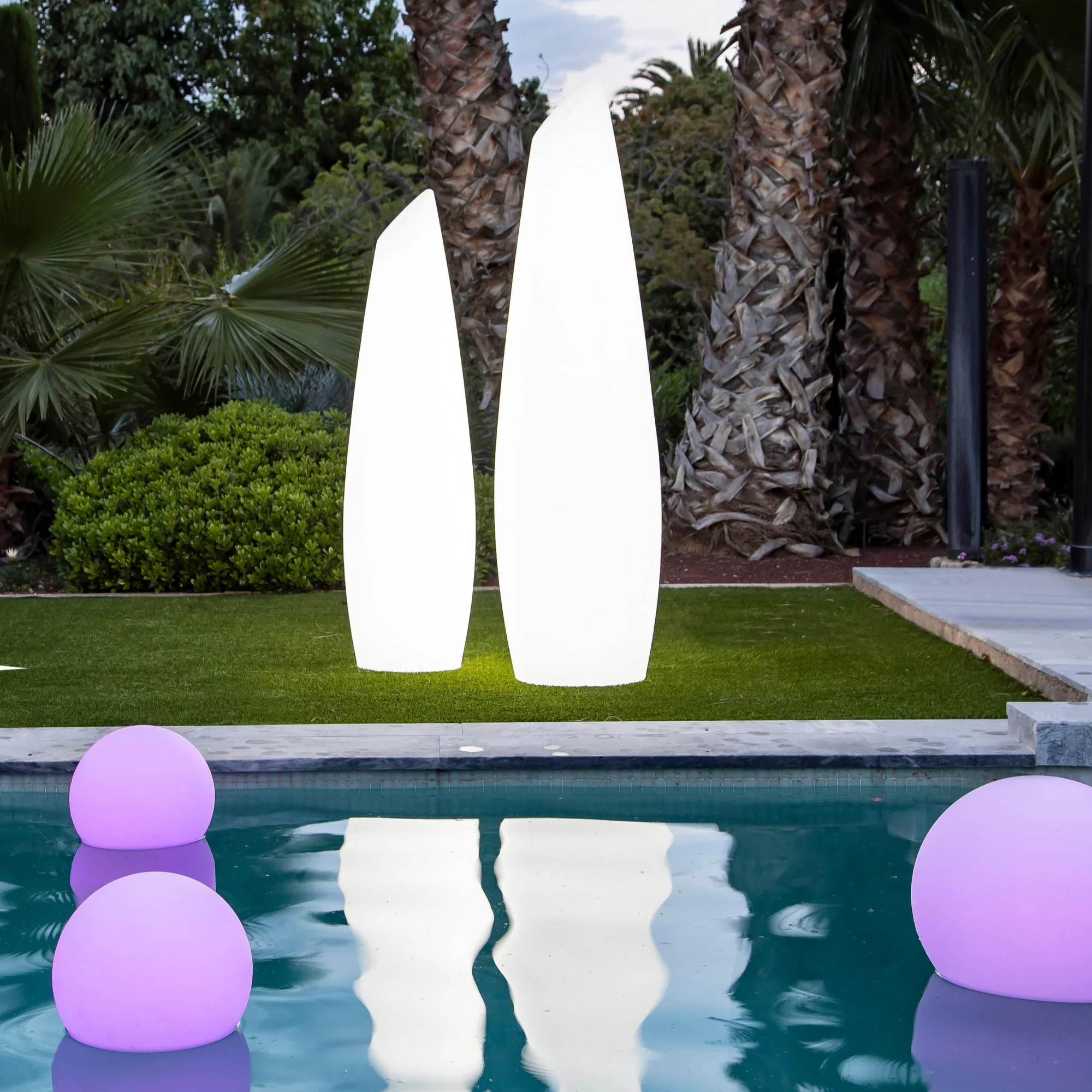 Garden Lights Outdoor LED Sphere Lamp