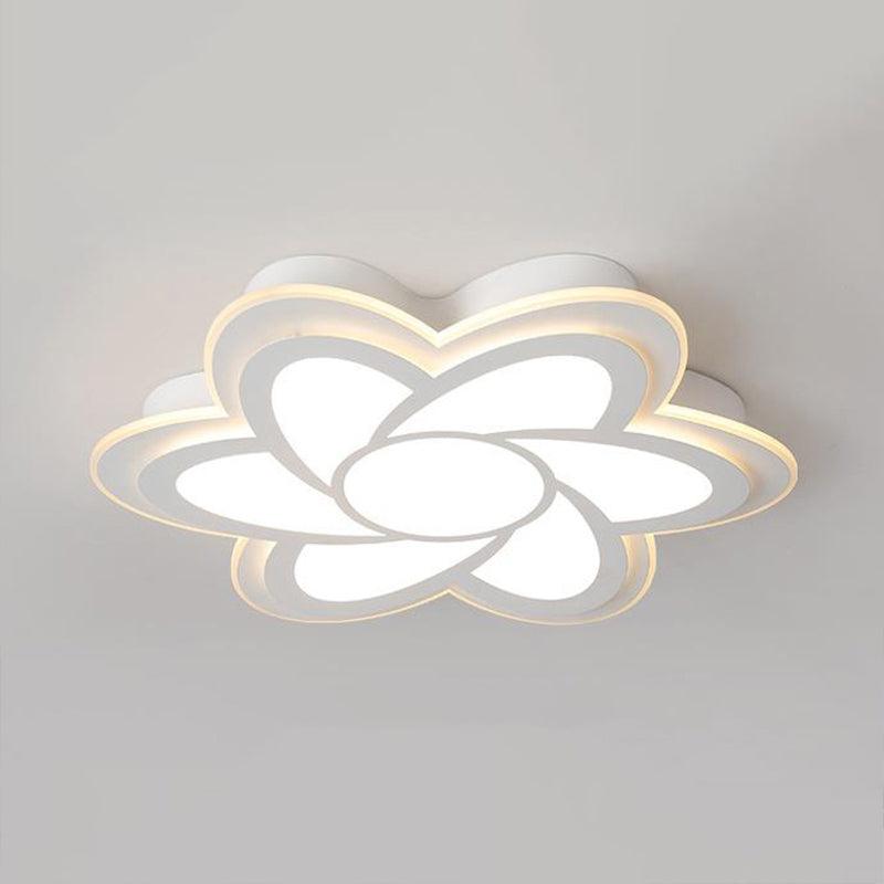 Elegant Minimalist White Acrylic Flower LED Ceiling Light for Modern Home Décor and Ambient Illumination