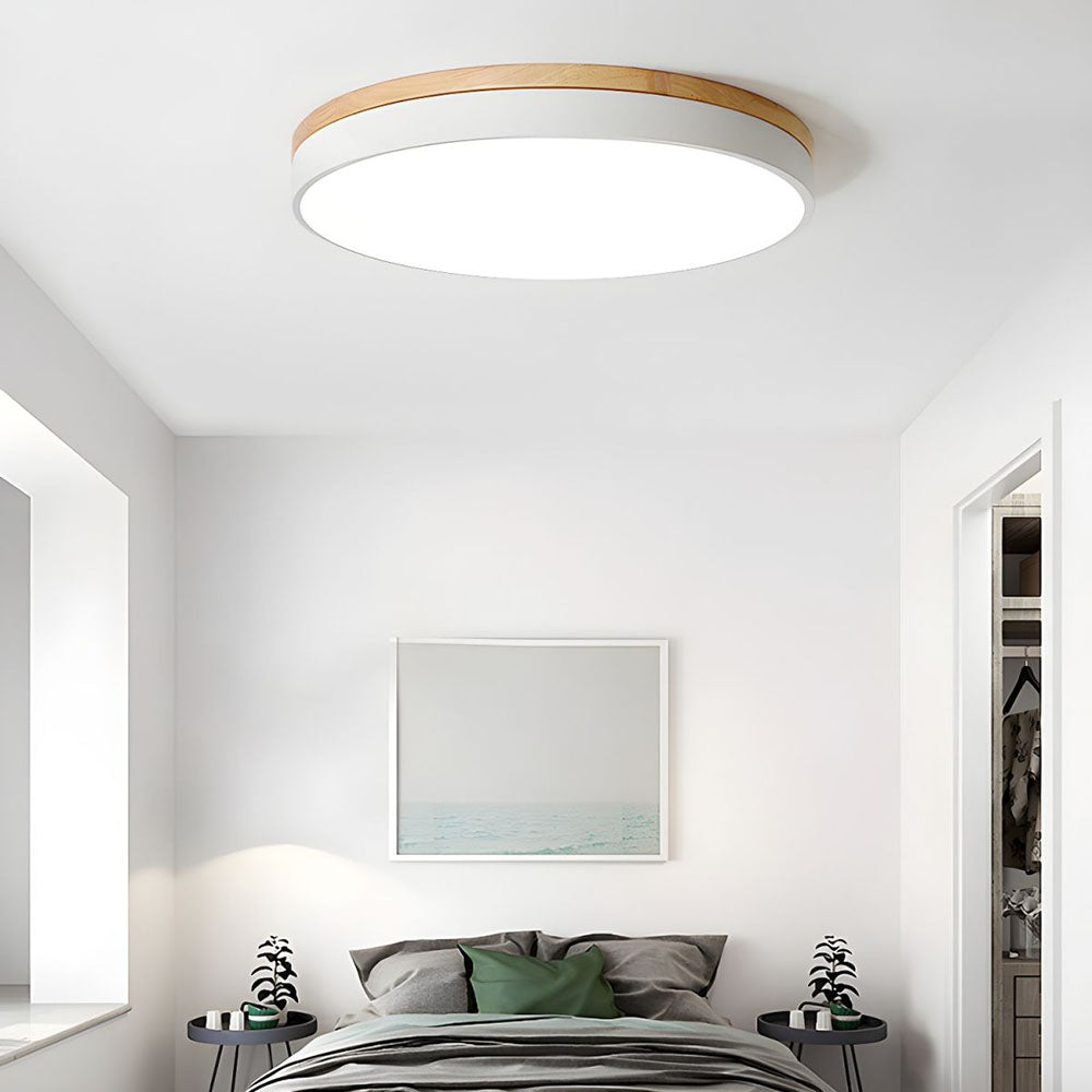 Elegant Wooden Round Flush Ceiling Lights for Living Room - Stylish Illumination for Home Décor and Ambient Lighting