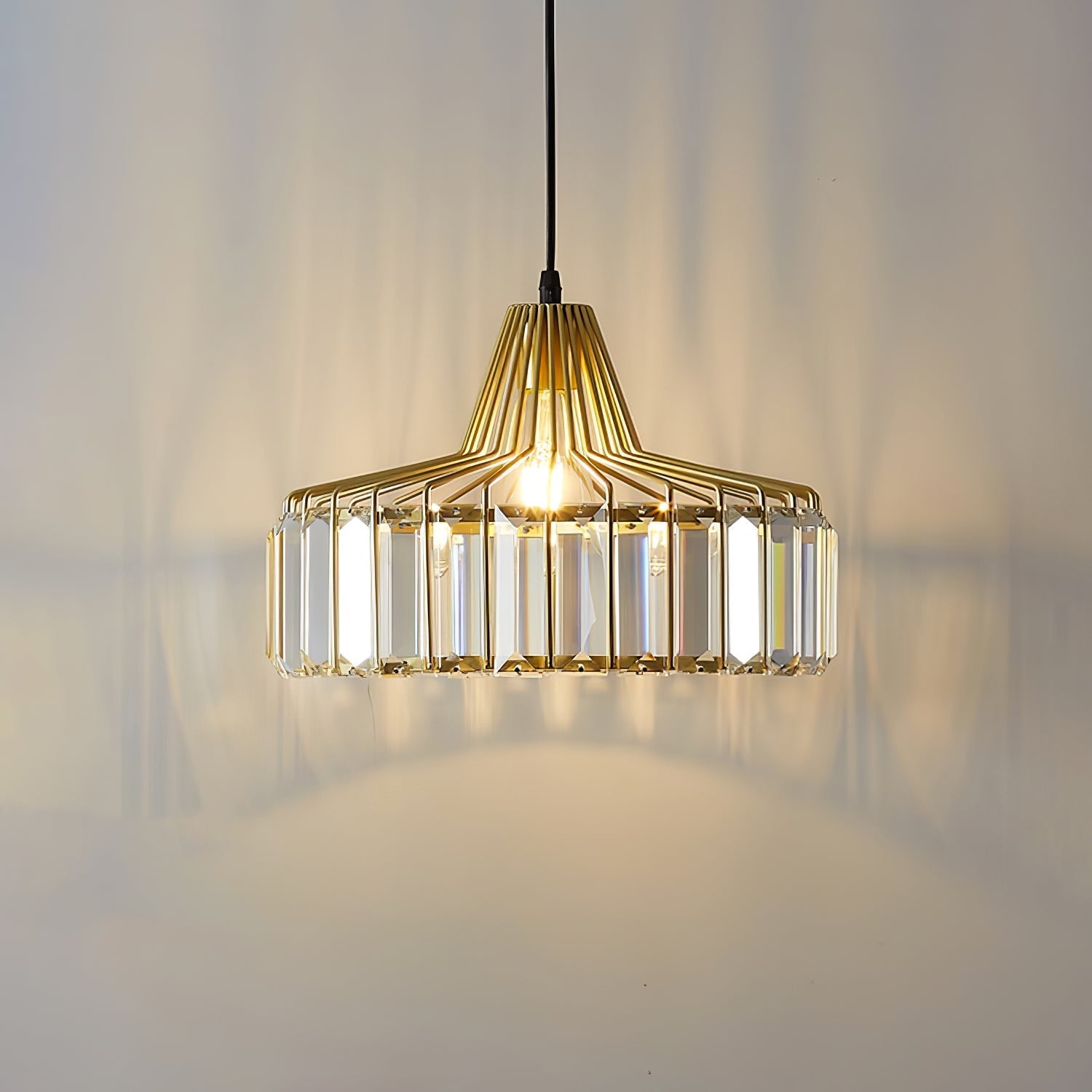 Modern Conservatory Pendant Light Fixture - Stylish and Contemporary Lighting for Your Conservatory Space