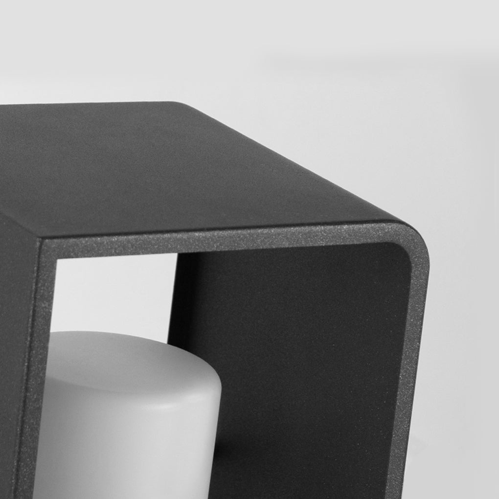 Zewnętrzna solarna latarnia ogrodowa z lampą LED