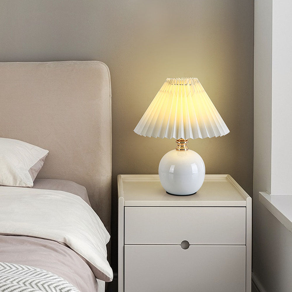 Contemporary Ceramic Mini Table Lamp for Bedroom - Stylish Lighting Solution for Modern Home Decor