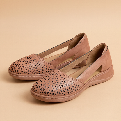 Women's Walking Slip On Flats Breathable Arch Support