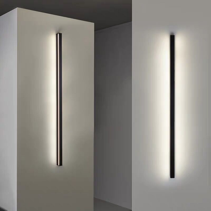Barre lumineuse murale LED noire moderne