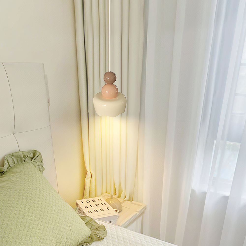 Cream Bedside Pendant Lamp for Sunny Bedrooms – Elegant Lighting Solution for a Bright and Inviting Atmosphere