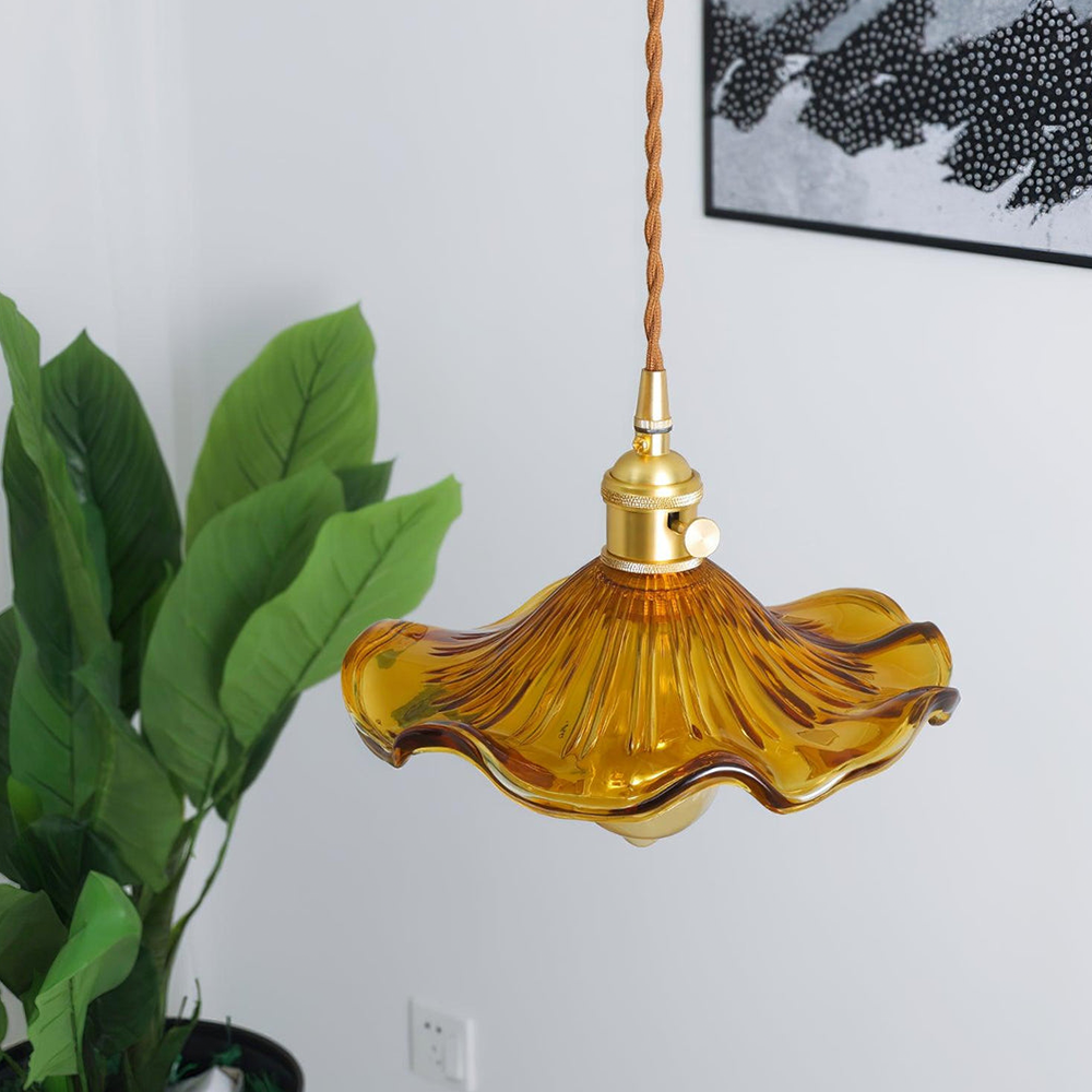 Elegant Hibiscus Flower Glass Pendant Light Fixture for Chic Home Décor and Ambient Illumination