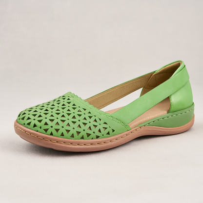 Women's Walking Slip On Flats Breathable Arch Support