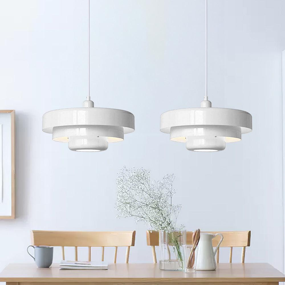 Lampa wisząca w stylu mid-century pomarańczowa metalowa oprawa