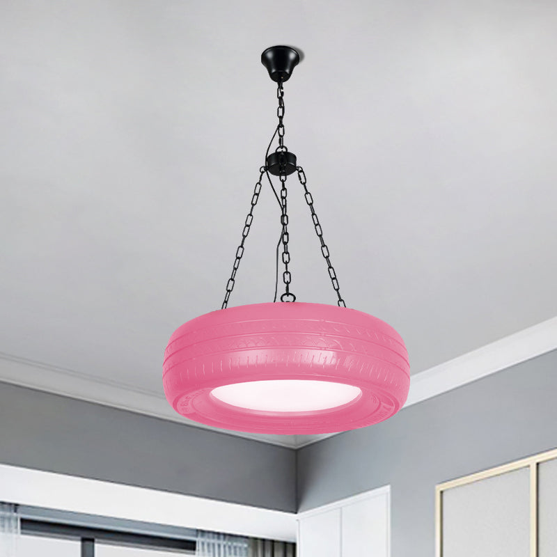 Lampada da soffitto con paralume in gomma