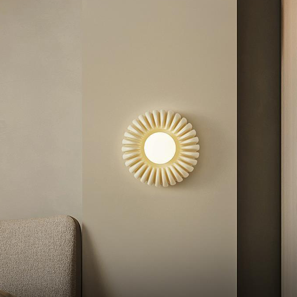 Elegant Beige Wall Light for Bedroom - Stylish and Simple Lighting Solution for a Cozy Atmosphere in Your Home