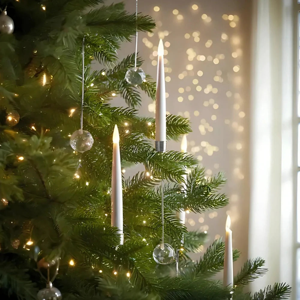 Weihnachtsbaumbeleuchtung mit flackernden LED-Kerzen