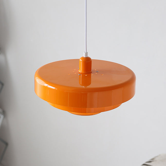 Lámpara colgante de metal naranja de mediados de siglo