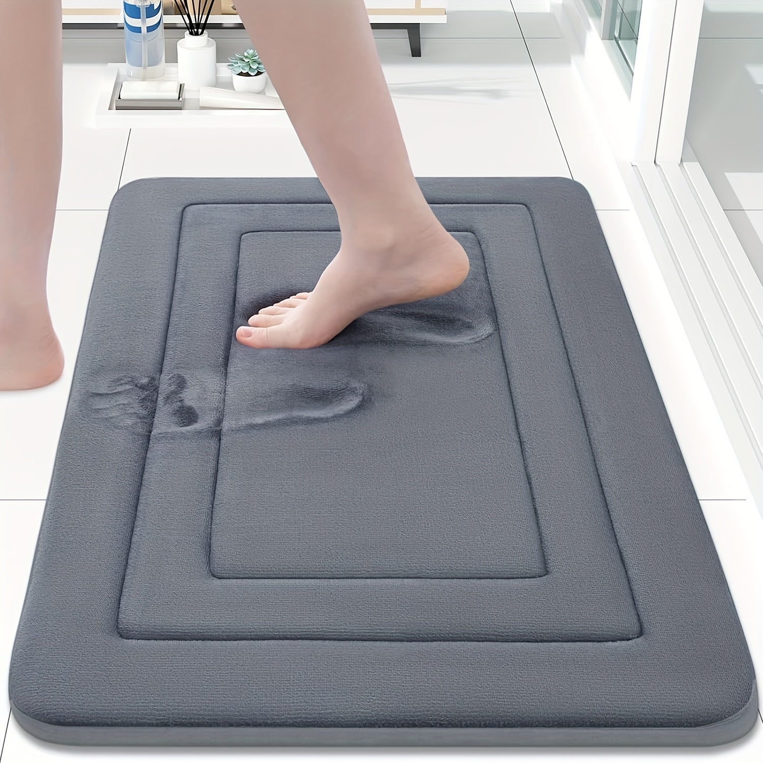 Alfombrilla de baño con acolchado de espuma viscoelástica para mayor comodidad