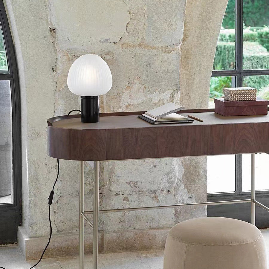 Nordic Elegance: Simple Luxury Bedroom Table Lamp for a Stylish and Serene Atmosphere