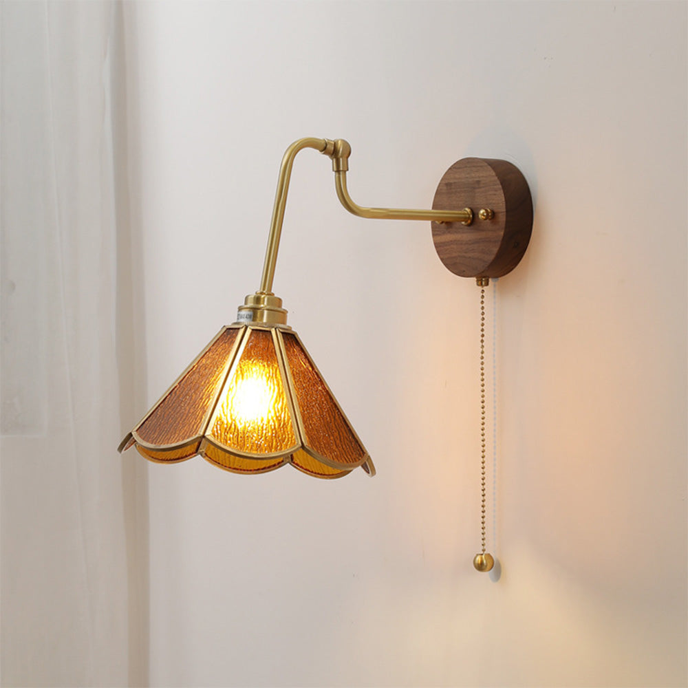 Vintage Glass Shade Wall Light Fixture for Bedroom - Elegant Sconce Illumination for a Timeless Atmosphere