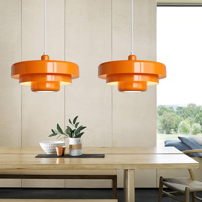 Lampa wisząca w stylu mid-century pomarańczowa metalowa oprawa