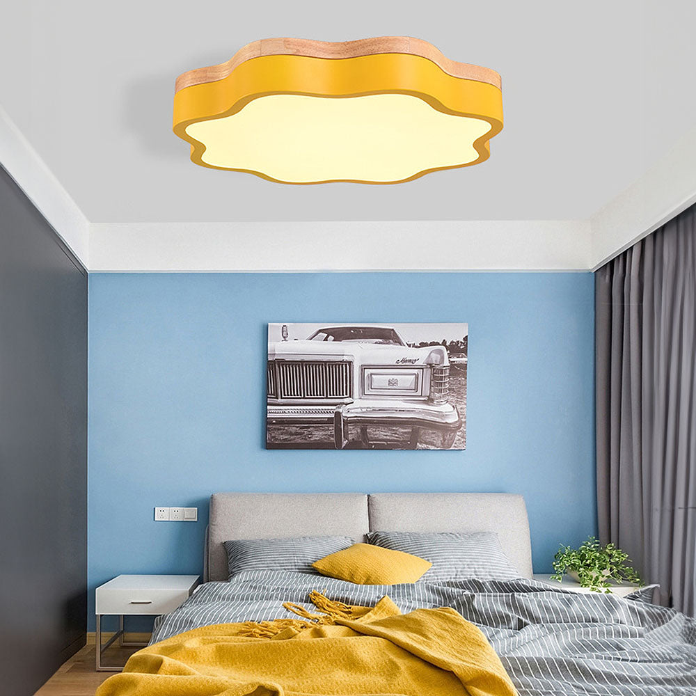 Acrylic Flower LED Ceiling Light for Kids' Bedrooms - Charming Illumination for Playful Spaces