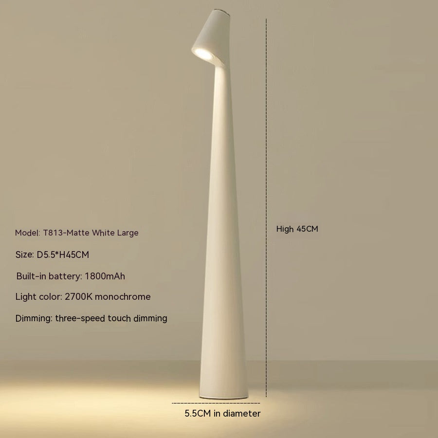 Lampa stołowa nowoczesna czerwona metalowa z oświetleniem LED