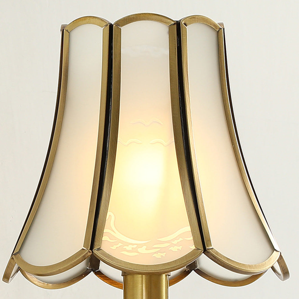 Elegant Vintage Gold Wall Sconce Light Fixture for Living Room Décor - Luxurious Illumination for Timeless Interiors