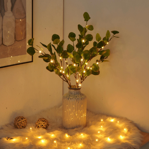 LED-Weidenzweig-Lichter in Keramikvase