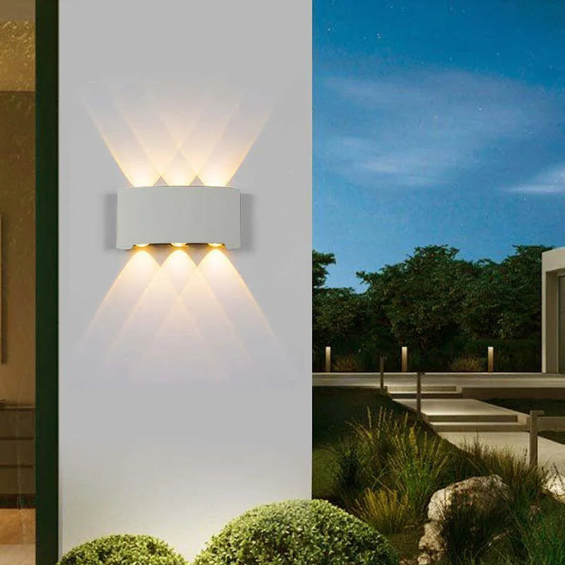 Lámpara de pared moderna LED blanca resistente al agua