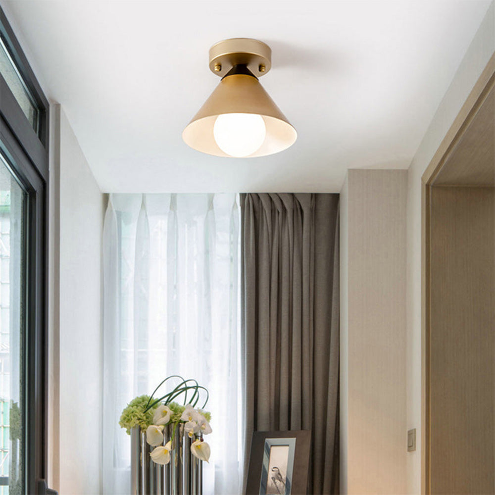 Modern Gold Flush Ceiling Light for Hallway - Elegant Contemporary Lighting Fixture for Stylish Home Interiors