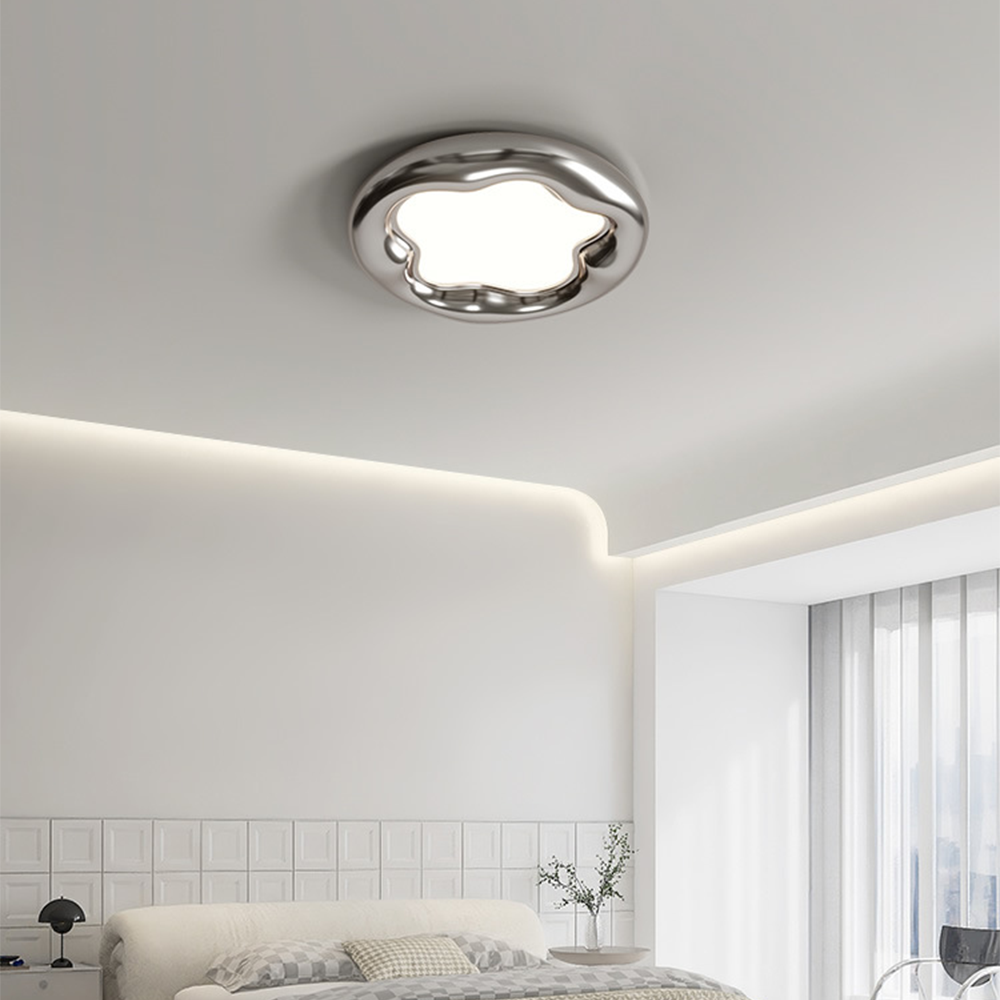 Heart-Shaped Resin Ceiling Light Fixture – Elegant Home Lighting for a Romantic Ambience in Any Room