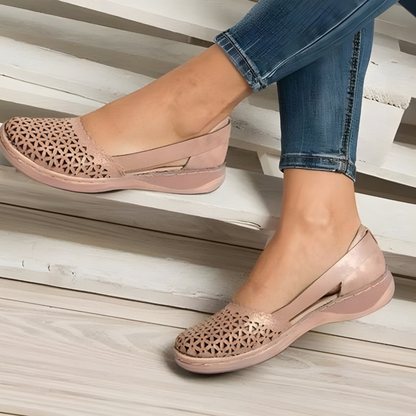 Women's Walking Slip On Flats Breathable Arch Support