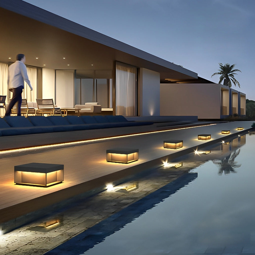Farola LED para exterior moderna de metal negro