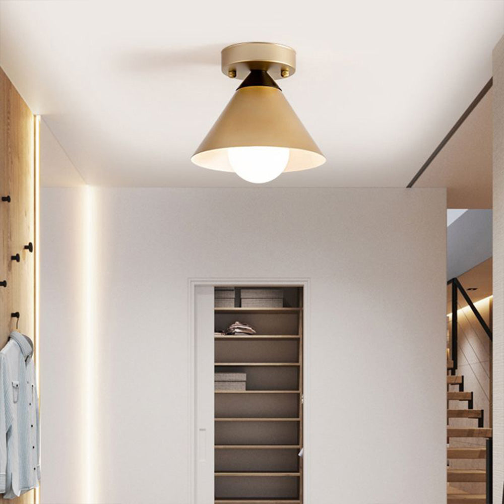 Modern Gold Flush Ceiling Light for Hallway - Elegant Contemporary Lighting Fixture for Stylish Home Interiors