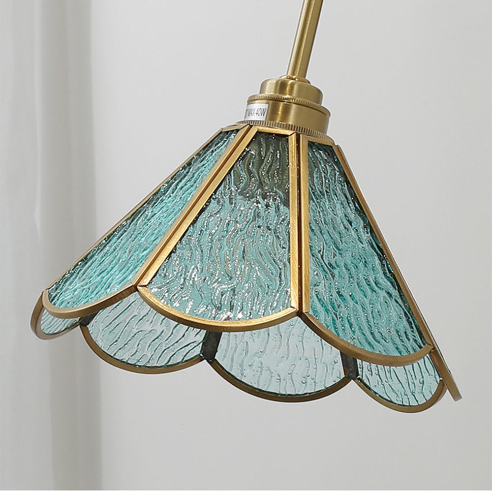 Vintage Glass Shade Wall Light Fixture for Bedroom - Elegant Sconce Illumination for a Timeless Atmosphere