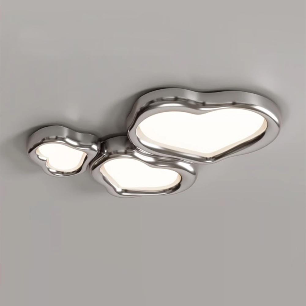 Heart-Shaped Resin Ceiling Light Fixture – Elegant Home Lighting for a Romantic Ambience in Any Room