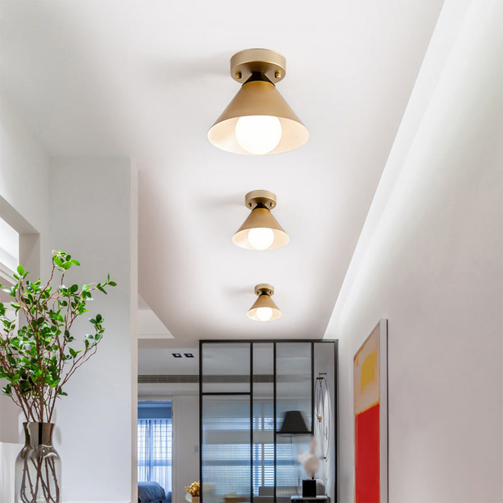 Modern Gold Flush Ceiling Light for Hallway - Elegant Contemporary Lighting Fixture for Stylish Home Interiors