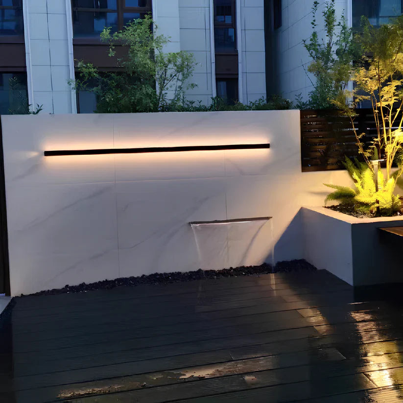 Outdoor Wall Light Aluminium Modern LED Sconce