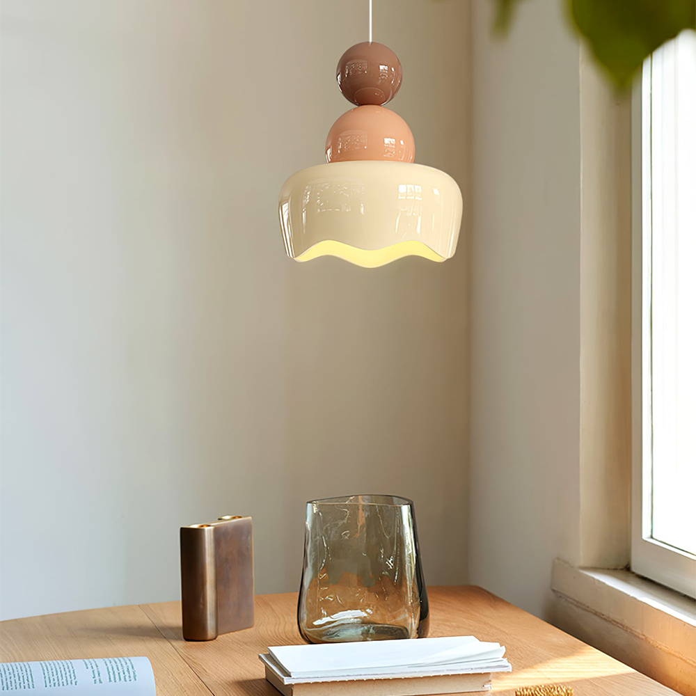 Cream Bedside Pendant Lamp for Sunny Bedrooms – Elegant Lighting Solution for a Bright and Inviting Atmosphere