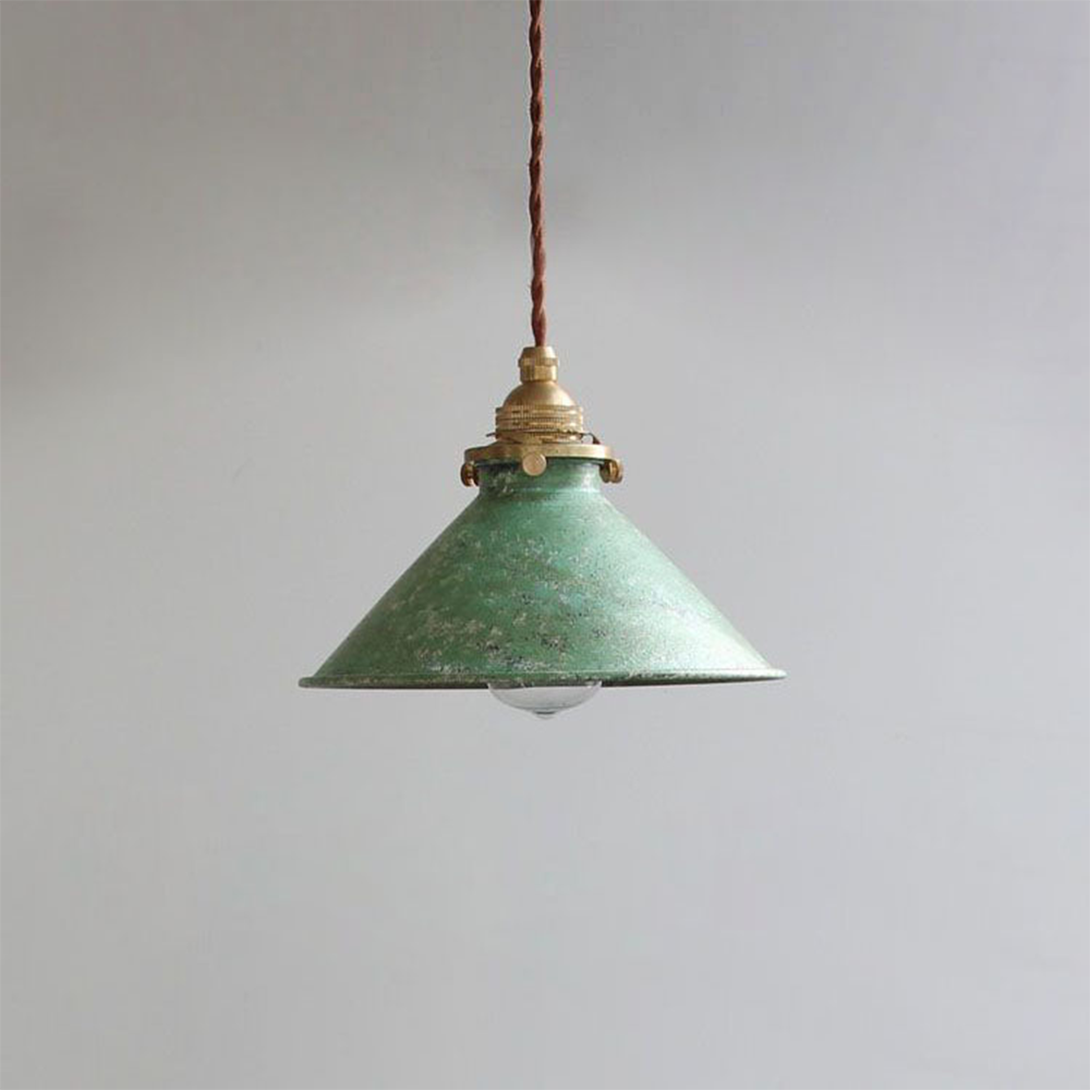 Vintage Industrial Metal Pendant Light with Retro Design for Stylish Home Lighting