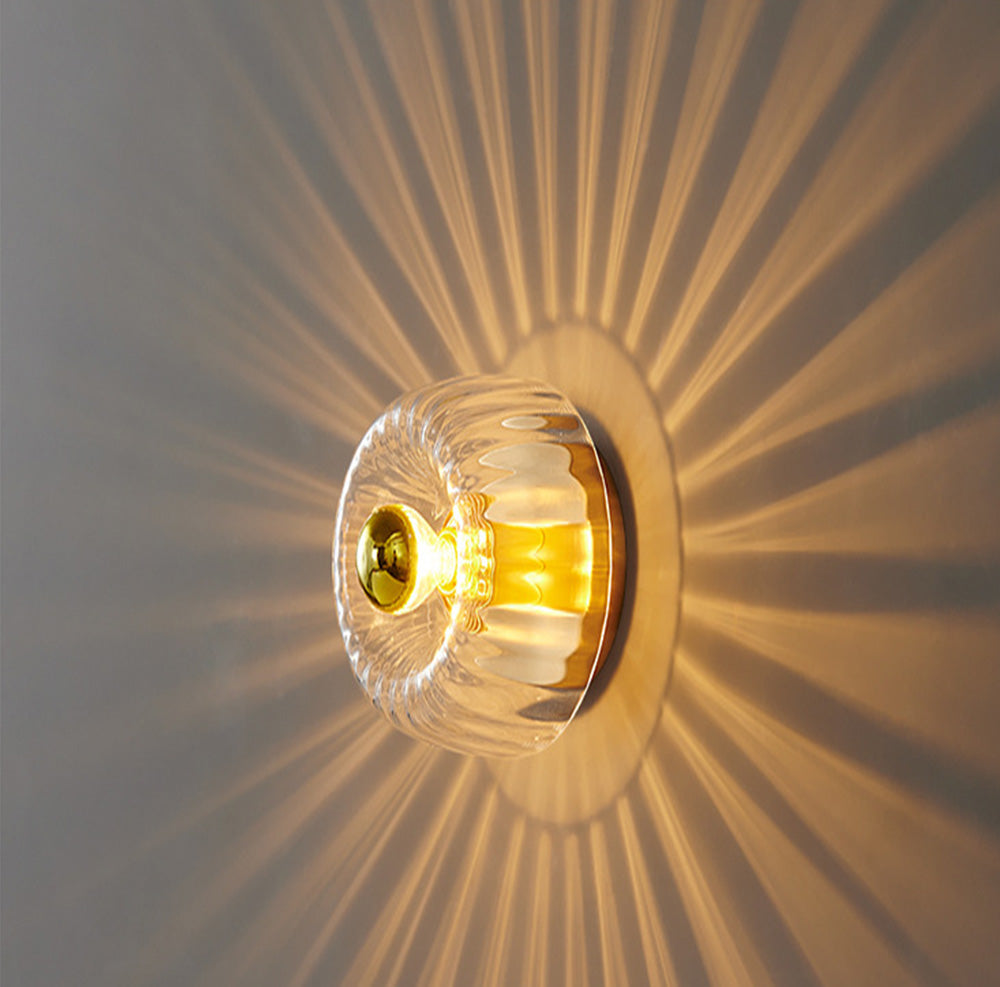 Contemporary Mini Clear Glass Wall Light Fixture for Modern Home Décor - Stylish and Elegant Illumination Solution