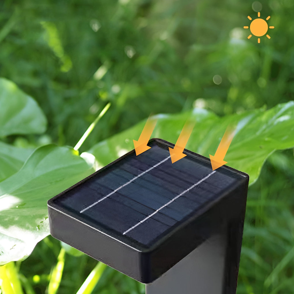 Solarna lampa ogrodowa na ścieżkę z czarną metalową ramą