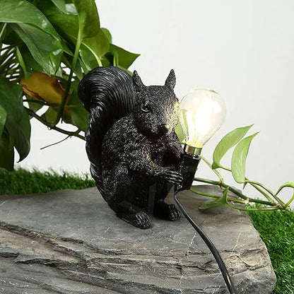 Tischlampe Eichhörnchen Harz LED Tierlicht