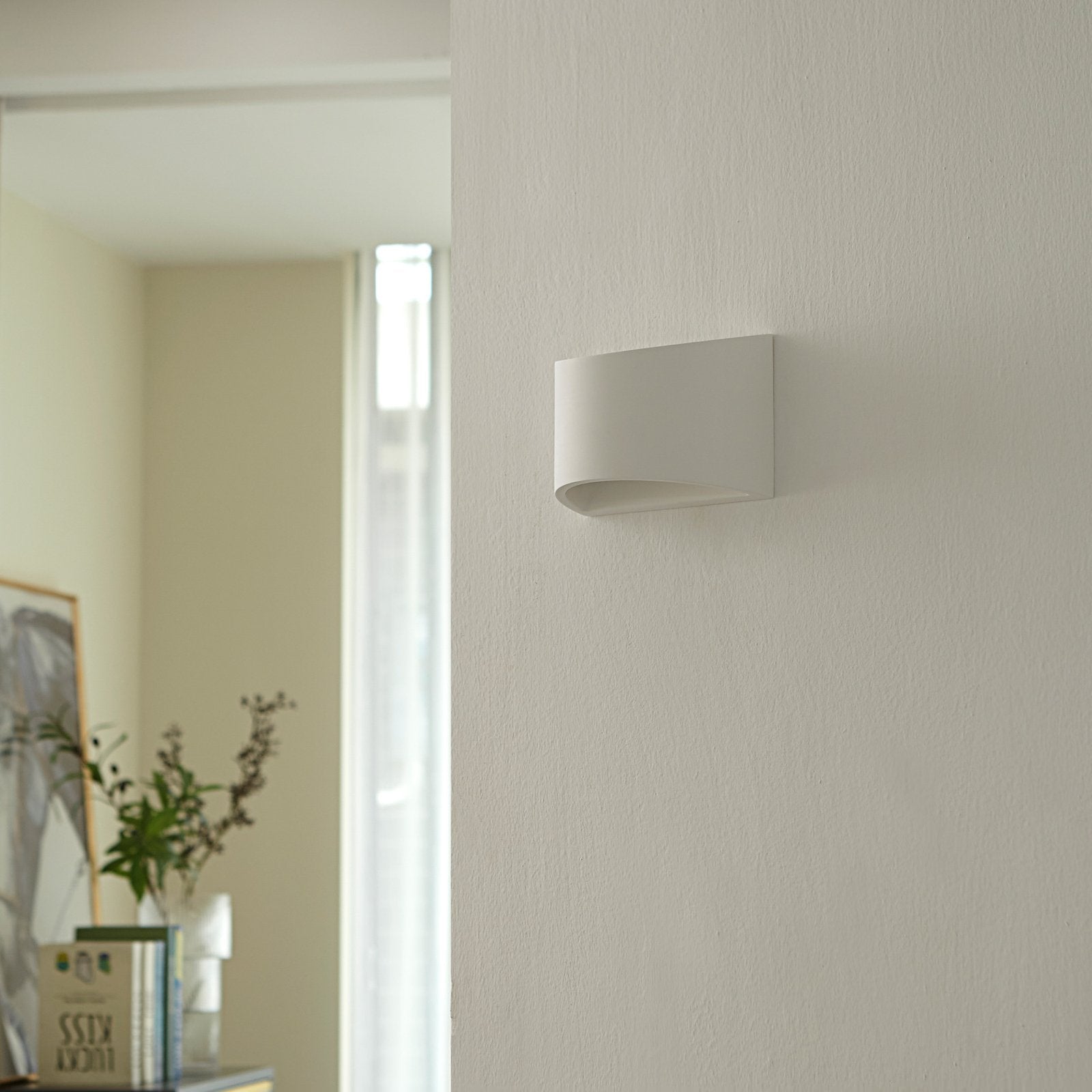 Aplique de pared moderno de yeso blanco