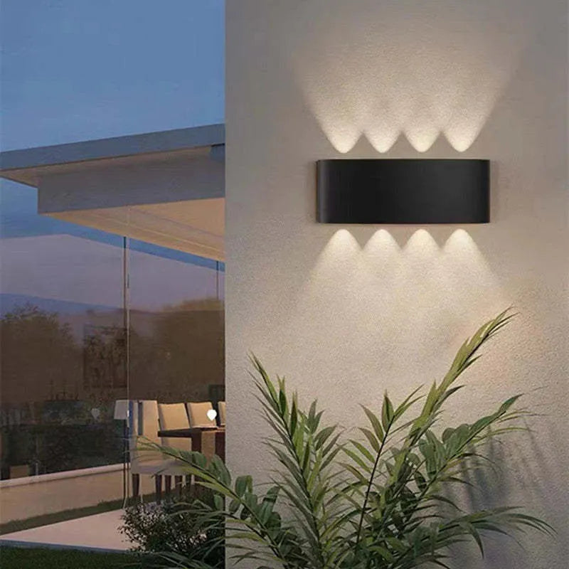 Lámpara de pared moderna LED blanca resistente al agua