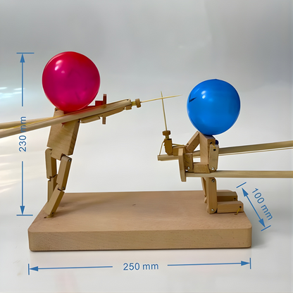 Jeu de bataille de ballons avec marionnette de combattant en bois