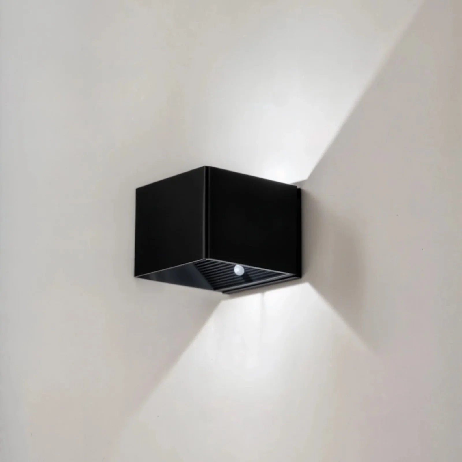 Aplique de pared LED inalámbrico moderno negro