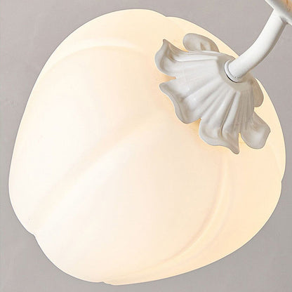 Lampa sufitowa z kloszem w kwiatowy wzór ze szkła