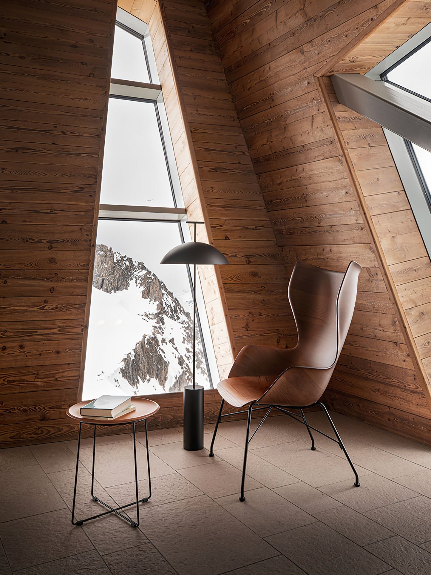 Lampe sur pied moderne en bois avec abat-jour en tissu