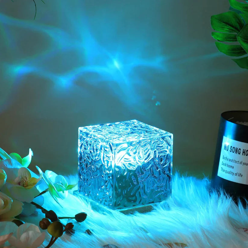 Lámpara de mesa LED con efecto de ondas de agua