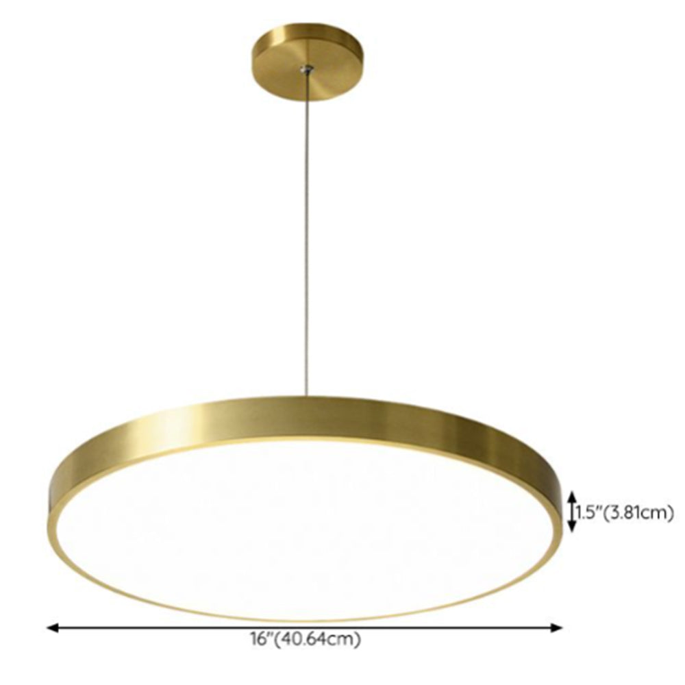 Elegant Gold Flush Ceiling Light Fixture for Bedroom Ambience and Style - Perfect for Modern and Classic Interiors