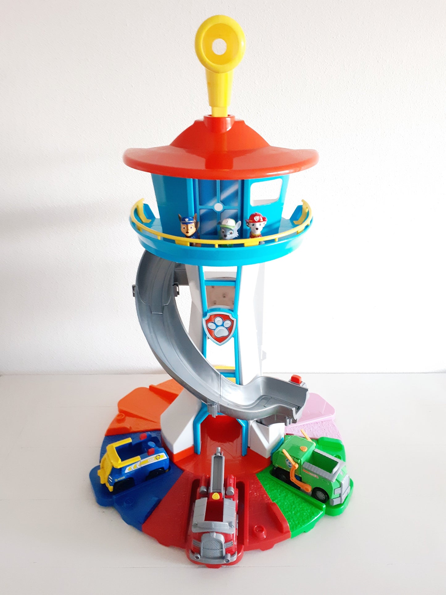 Lookout Tower Playset with Slide Car Ramp and Race Track Toy