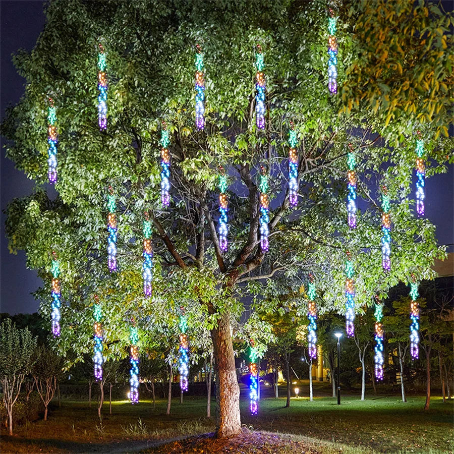 Zewnętrzne lampki LED z efektem meteoru