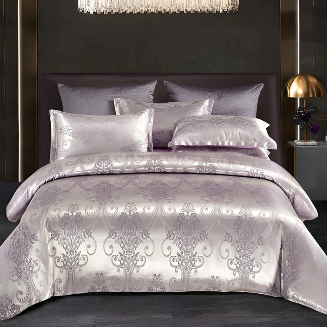 Luxurious Satin Duvet Cover with Floral Design - Image 2